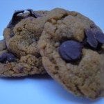 flourless peanut butter chocolate chip cookies
