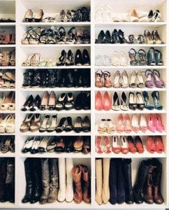 how to use bookcases for a shoe rack