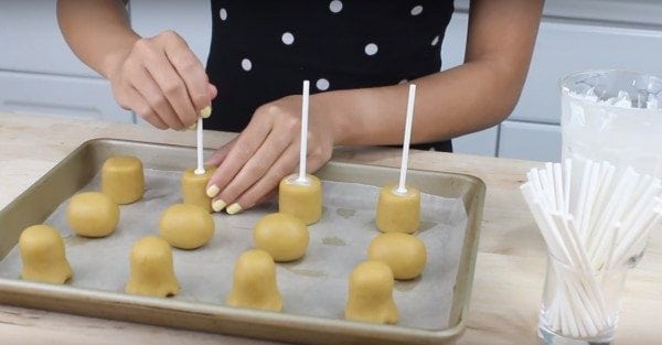 diy halloween cake pops