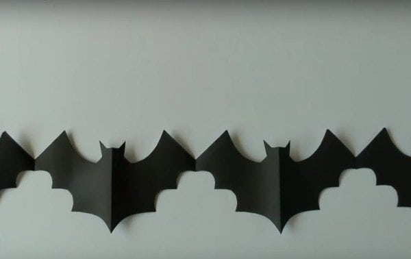 diy halloween bat garland