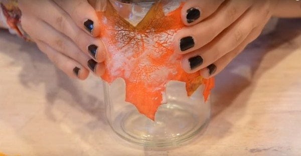 diy fall leaf mason jar lantern