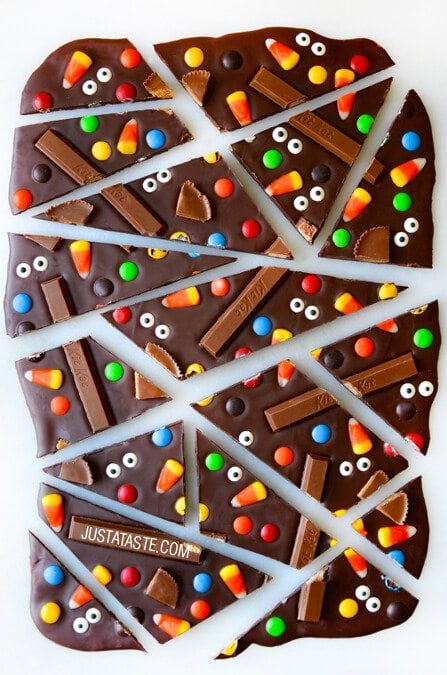 halloween-candy-chocolate-bark