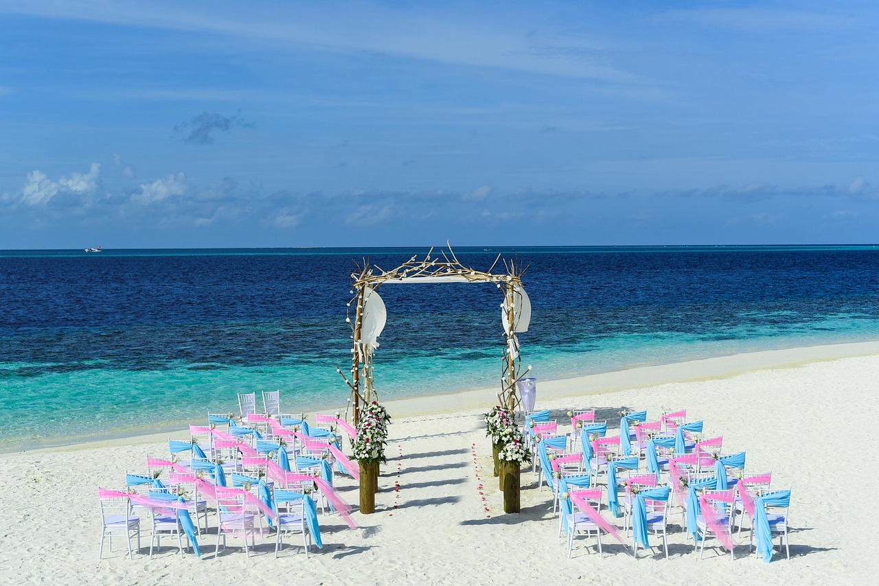 Out-of-the-city destinations are great choices to say "I do" to love of your life.