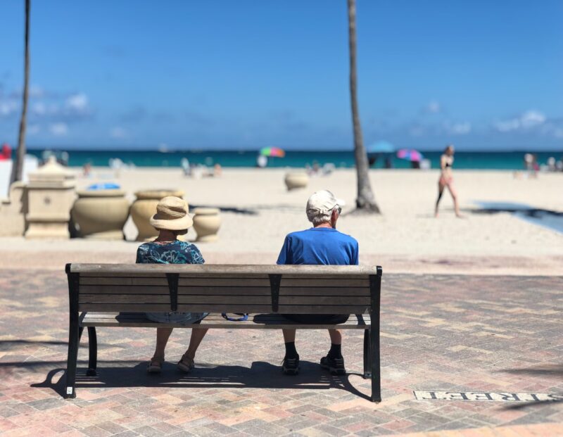 Where will you save your money for retirement? Check out this Mass Mutual 401k review. It could be your golden ticket to a retirement in the sun....